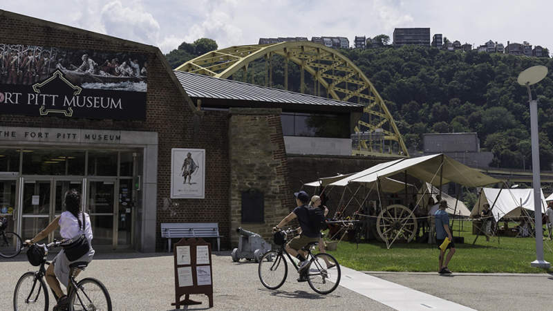 Fort Pitt Museum entrance