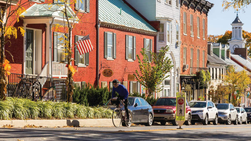 Cyclist in Shepherdstown